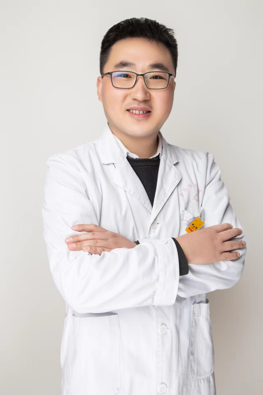 中医拨针疗法视频_中医扎针的视频_中医拔针法