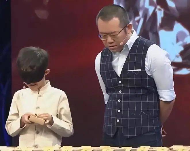 中医课堂把脉后续_中医老师把脉视频后续结果_中医老师把脉视频后续结果知乎