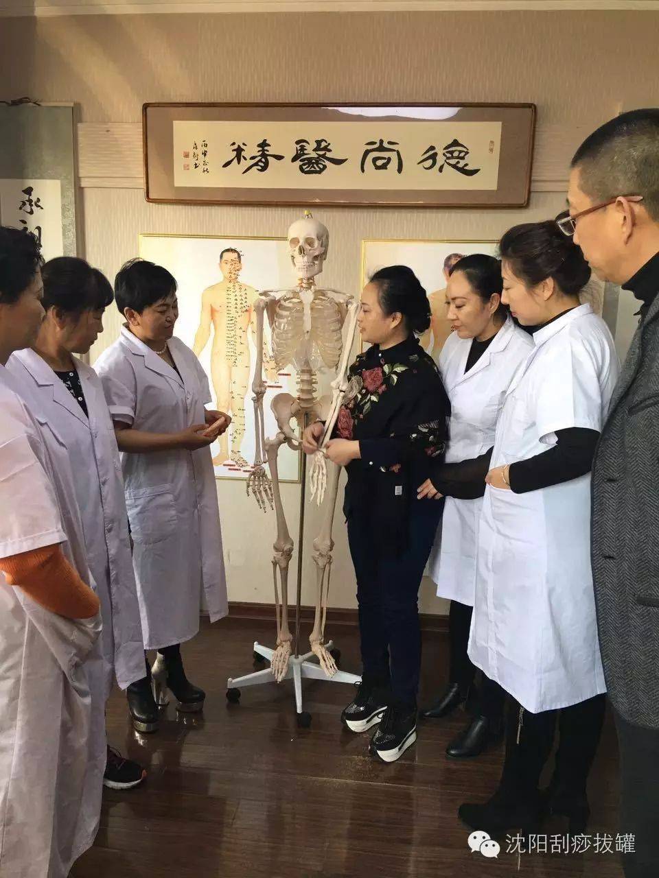 中医推拿减肥手法视频教程_减肥的推拿手法视频_中医推拿减肥教学视频