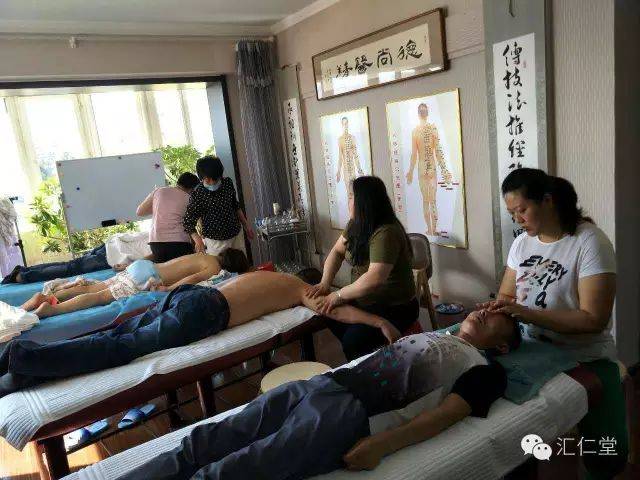 中医推拿减肥手法视频教程_减肥的推拿手法视频_中医推拿减肥教学视频