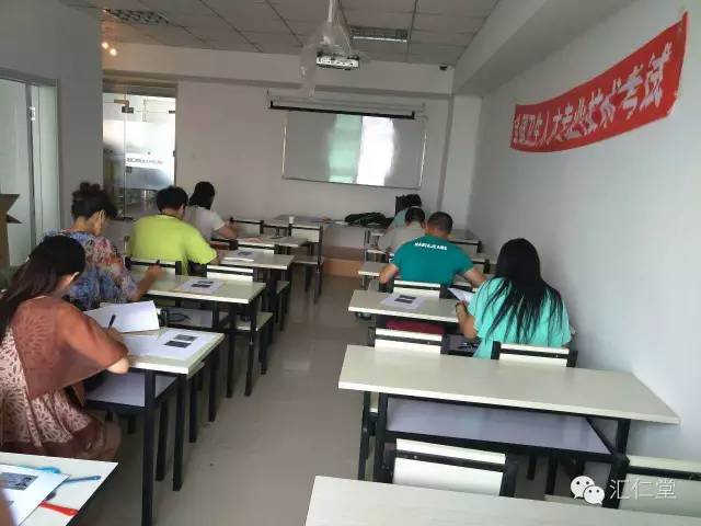 减肥的推拿手法视频_中医推拿减肥教学视频_中医推拿减肥手法视频教程
