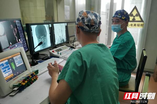 视频中医内科学讲解_中医内科学视频教程全集_中医内科学视频