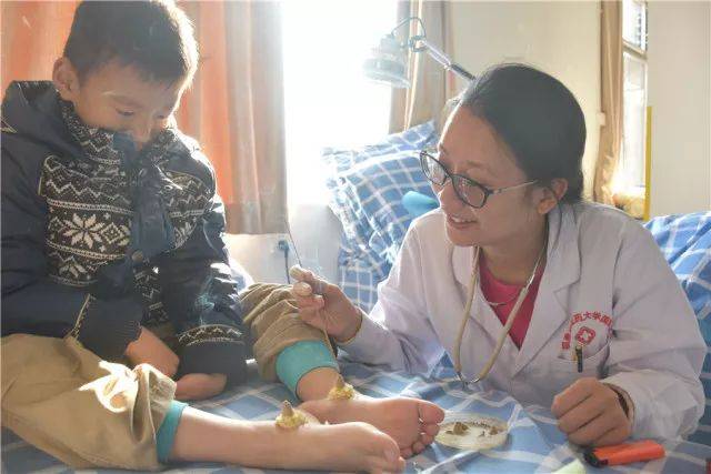 视频讲座中医内科学第一集_中医内科学视频讲座_中医内科学视频讲授