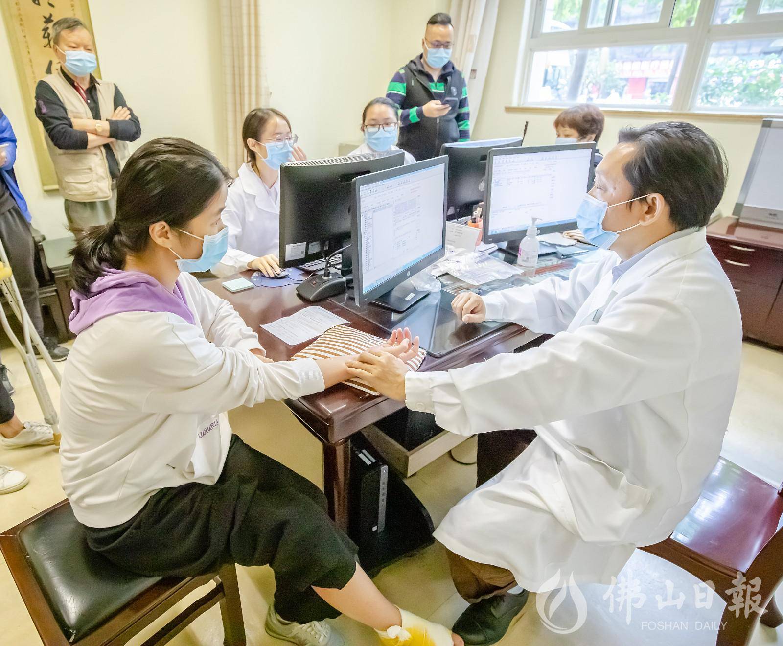 名家中医诊断学下_中医名家_名家中医华明义博士简介