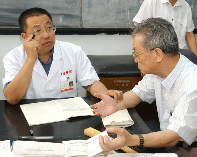 中医学论文5000字_中医类论文怎么写_关于中医学的论文