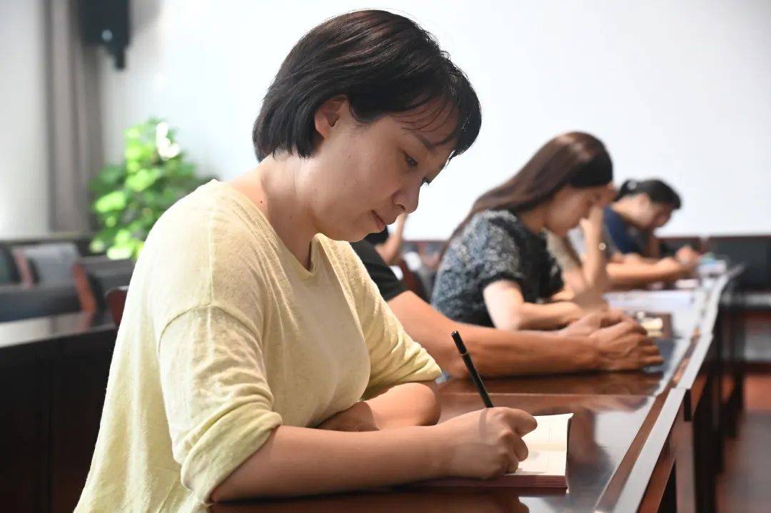 中医养生保健知识讲座内容_中医日常保健知识讲座_保健讲座养生中医知识内容总结