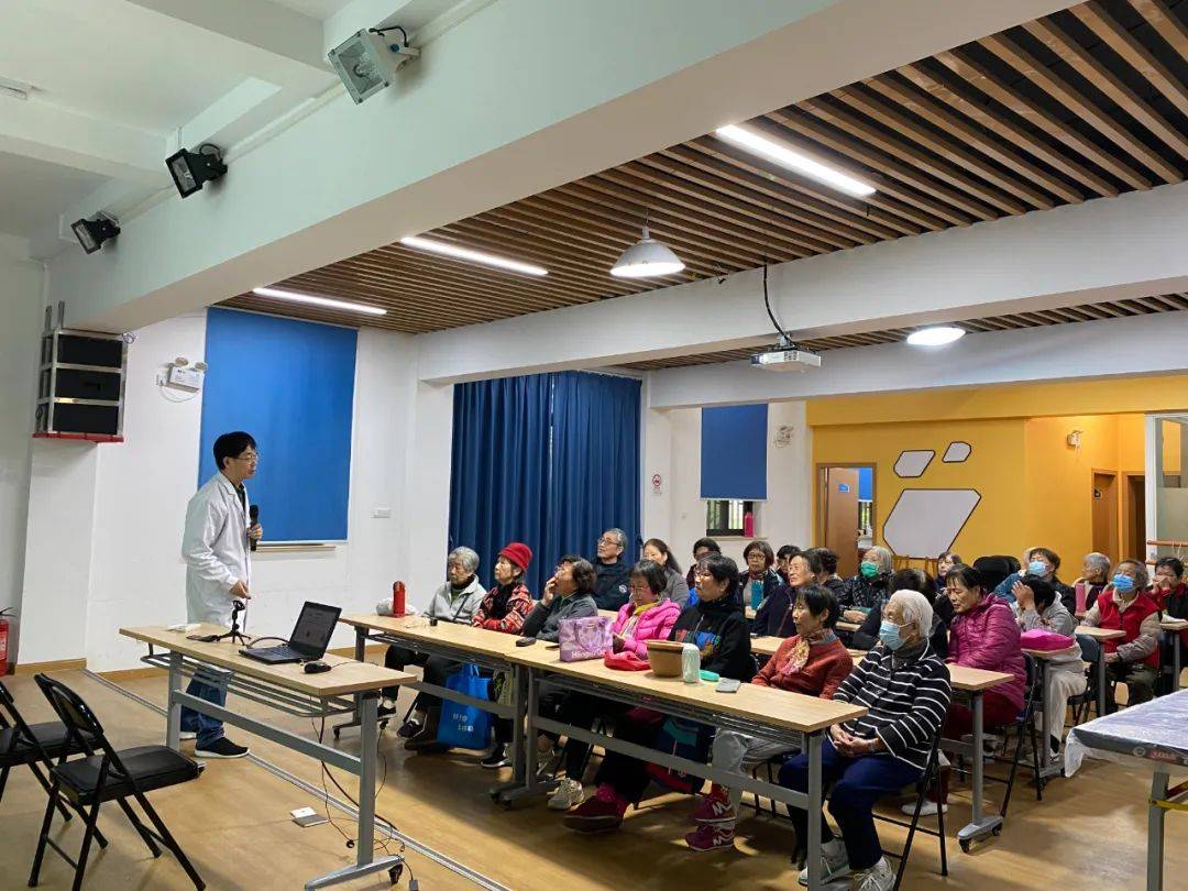 冬季中医养生保健知识讲座_中医冬季养生常识讲稿_中医冬季健康养生