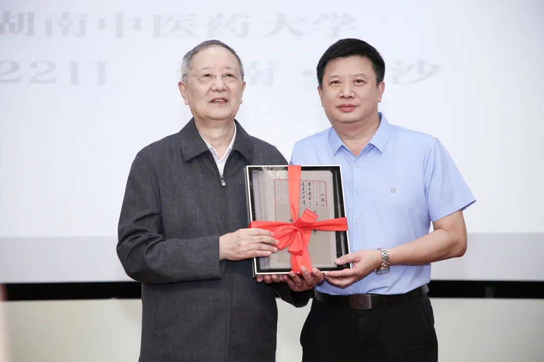 中医经典医案分析案例_中医医案经典_中医经典医案50例