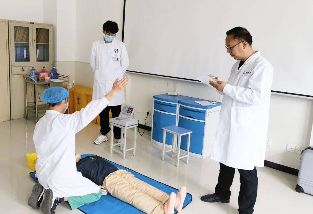 中医助理医师怎么考_助理中医医师考试科目_医师助理中医考什么内容