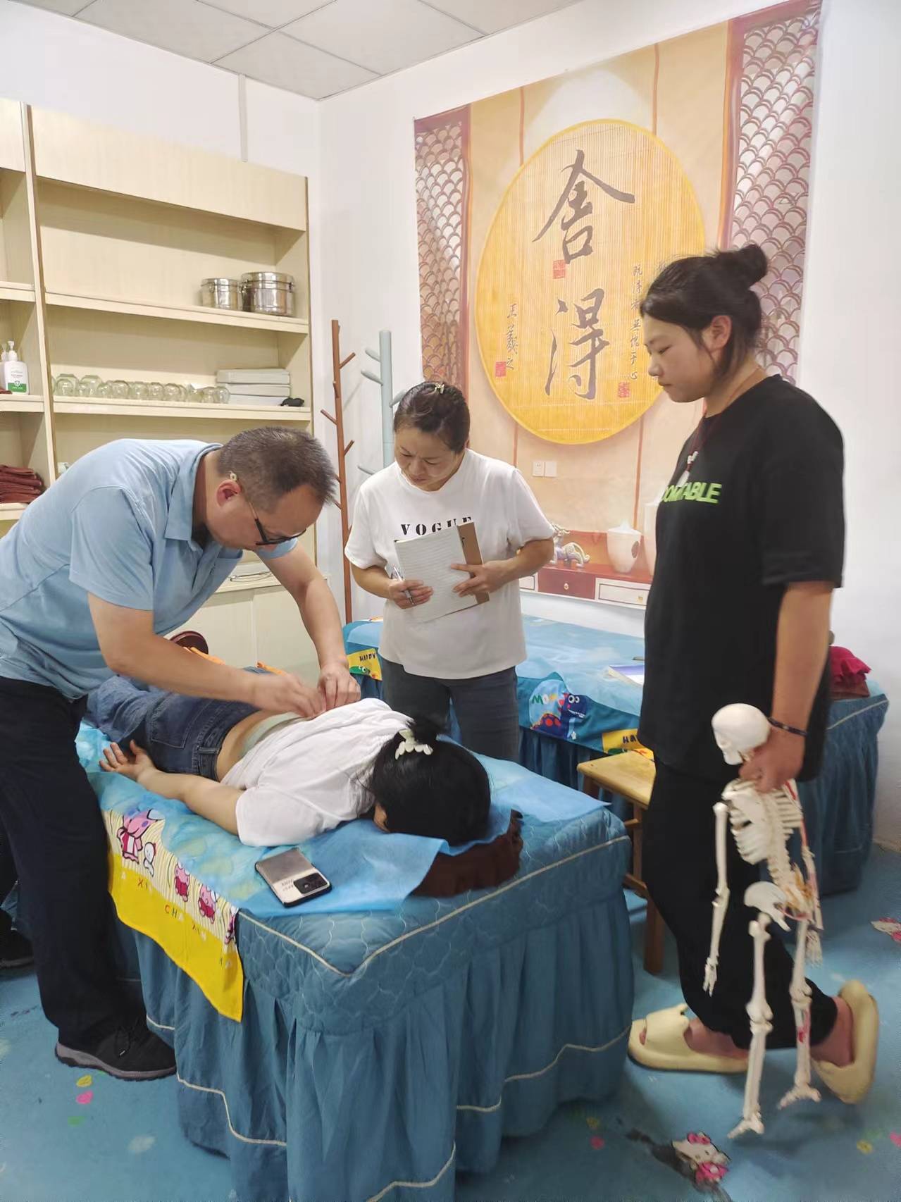 学中医康复理疗哪里有正规学校_中医康复理疗培训学校_中医康复治疗学校