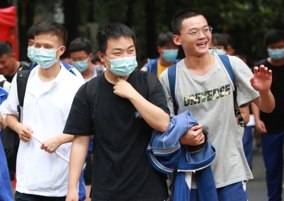 广州大学中医学院_广州中医药大学怎么样_广州大学学医的学校