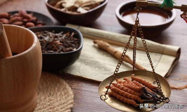 中医把脉必背口诀_中医把脉口诀歌_中医背把脉口诀大全
