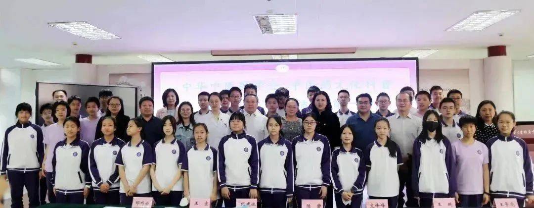 传承中医文化_中医传承文化手抄报_中医传承文化的诗语