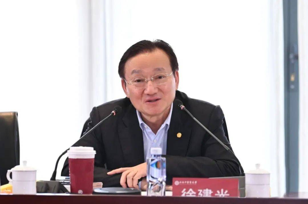 中医药文化杂志_医药杂志文化中心在哪里_医药杂志文化中心地址