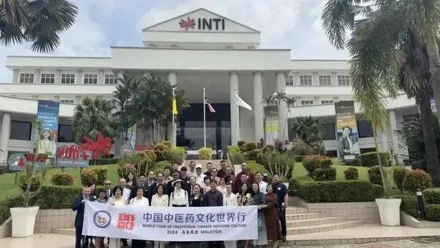 中医推拿培训班学费多少钱_中医推拿培训学校排名_专业中医推拿培训基地