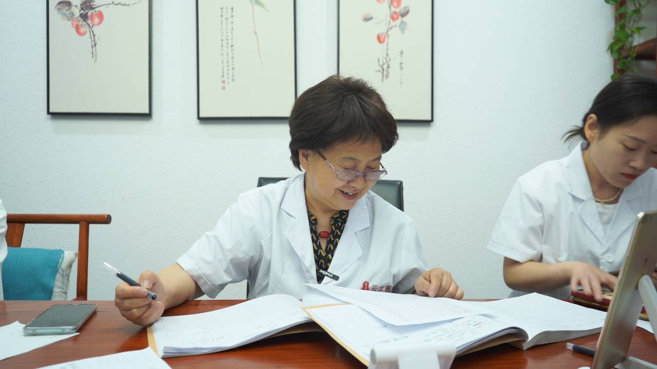 支气管扩张中医处方_中医治疗支气管扩张_扩张中医气管支治疗效果好吗