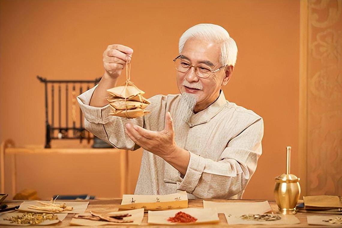 中医心胃不和的症状_胃的中医辨证_中医心和胃