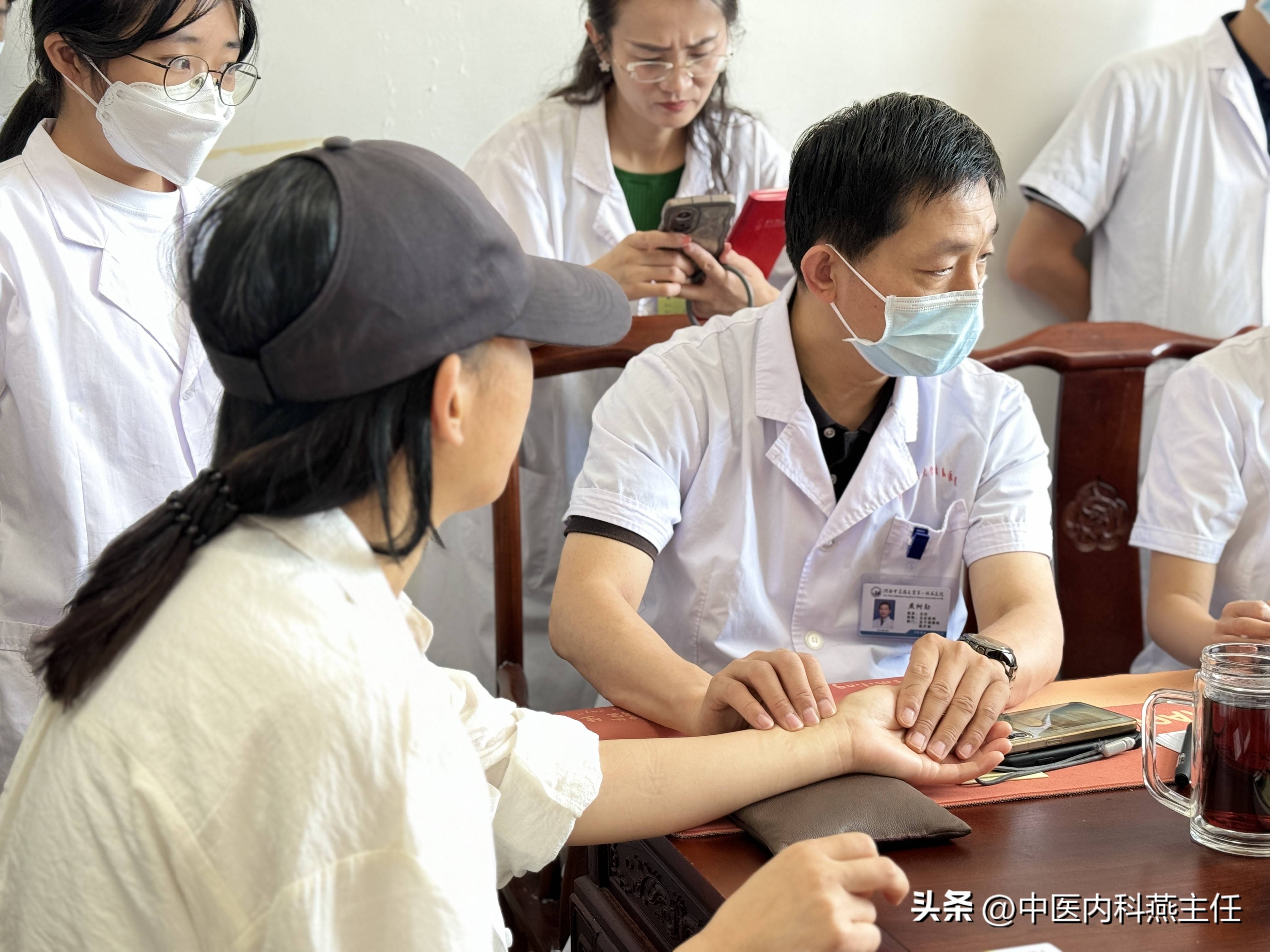 中医症状治疗甲亢方法_甲亢症状的中医治疗方法_中医治疗甲亢的方法