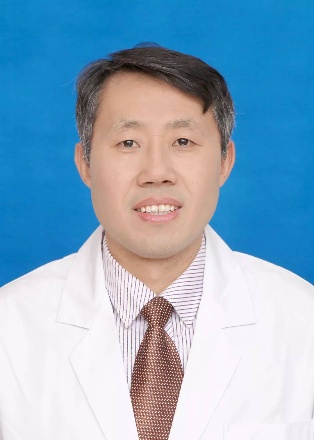 名老中医治疗颈动脉狭窄验方_颈动脉狭窄中医疗法_颈动脉狭窄中药怎么治
