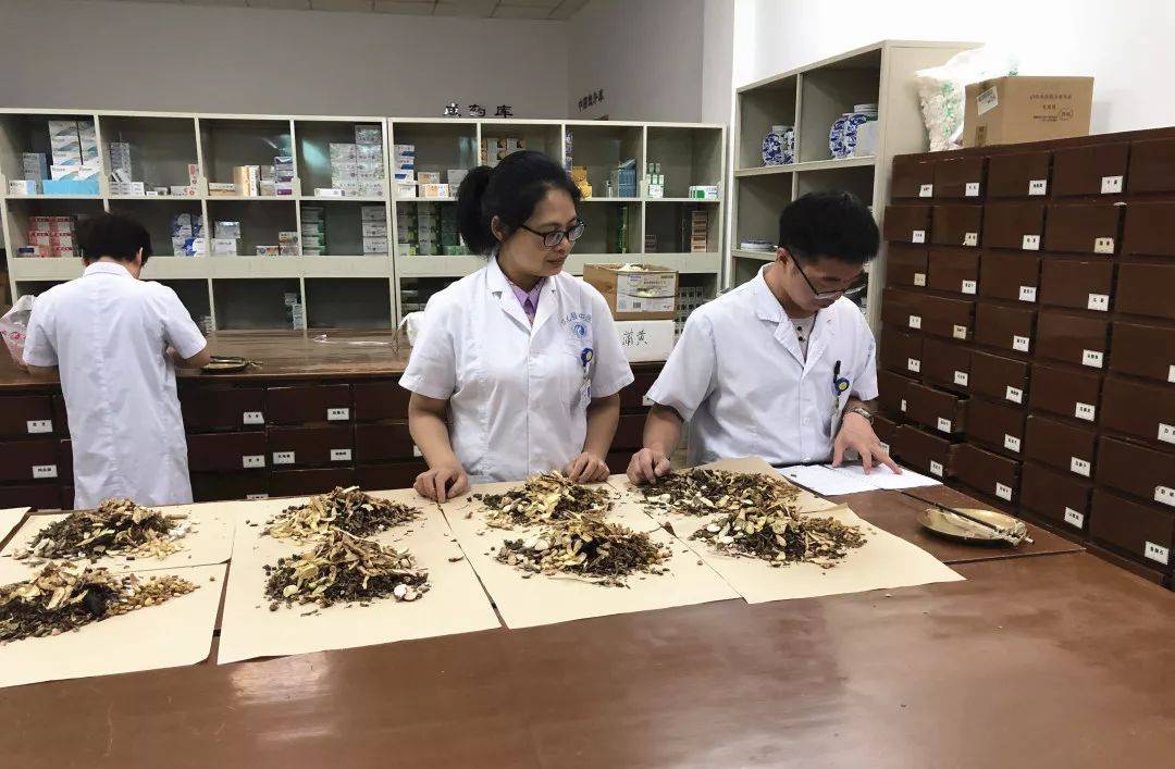 中医疗法丹毒案例分析_丹毒的中医疗法_中医疗法丹毒怎么治疗