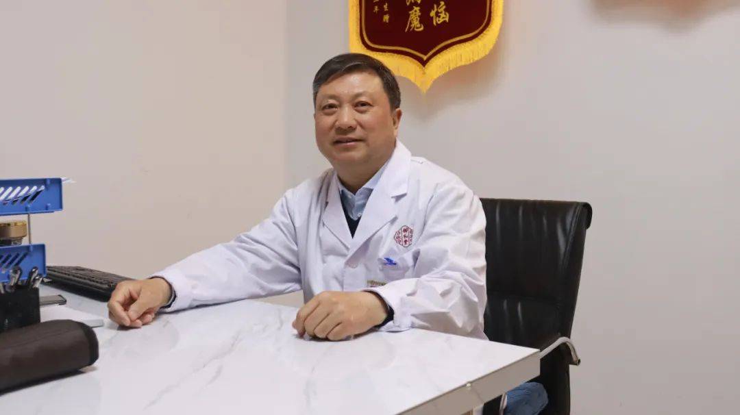 偏头痛的中医治疗方剂_头痛的中医治疗_头痛中医治法方药