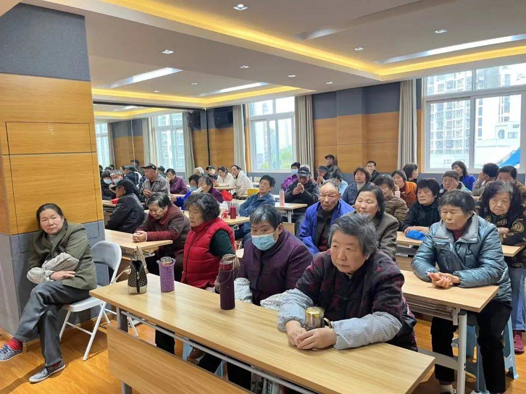 春季中医养生健康讲座_春季讲座养生中医知识心得体会_春季中医养生知识讲座