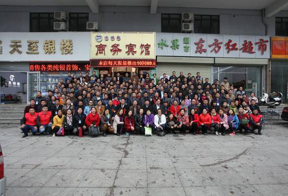 中医治疗近视眼的四个秘方推荐_中医秘方近视眼治疗推荐知乎_中医秘方近视眼治疗推荐视频
