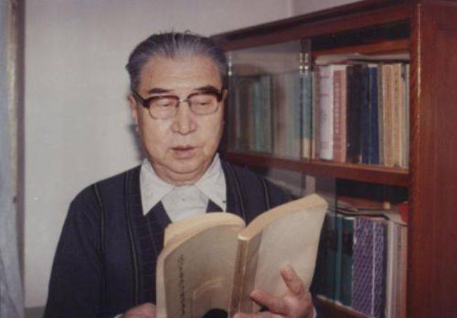 中医红斑狼疮土秘方_中医治疗红斑狼疮方剂_中医秘方土红斑狼疮能治好吗