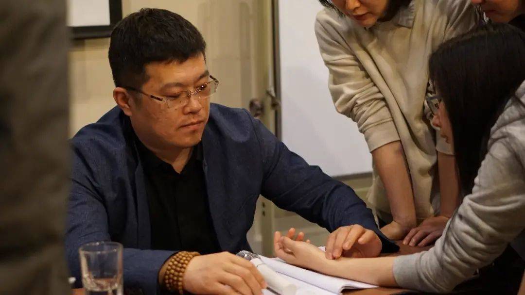 中医经络基础知识课件_中医十四条经络基础知识_中医经络的作用