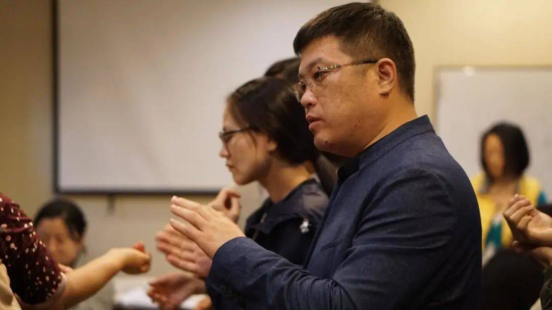 中医十四条经络基础知识_中医经络基础知识课件_中医经络的作用